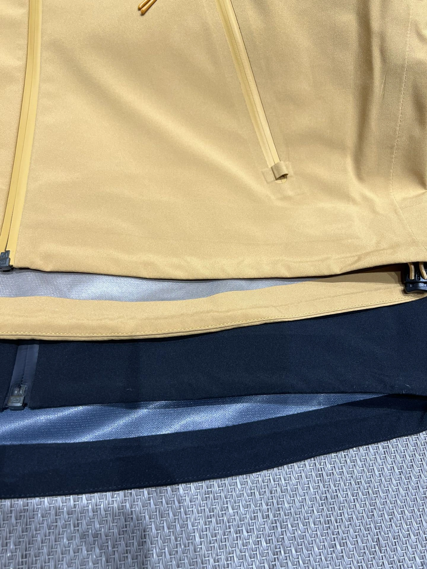 wg.luxury- 71iso97 MM6 x SALOMON GORE-TEX 2colour item:E-F140I2748-2H